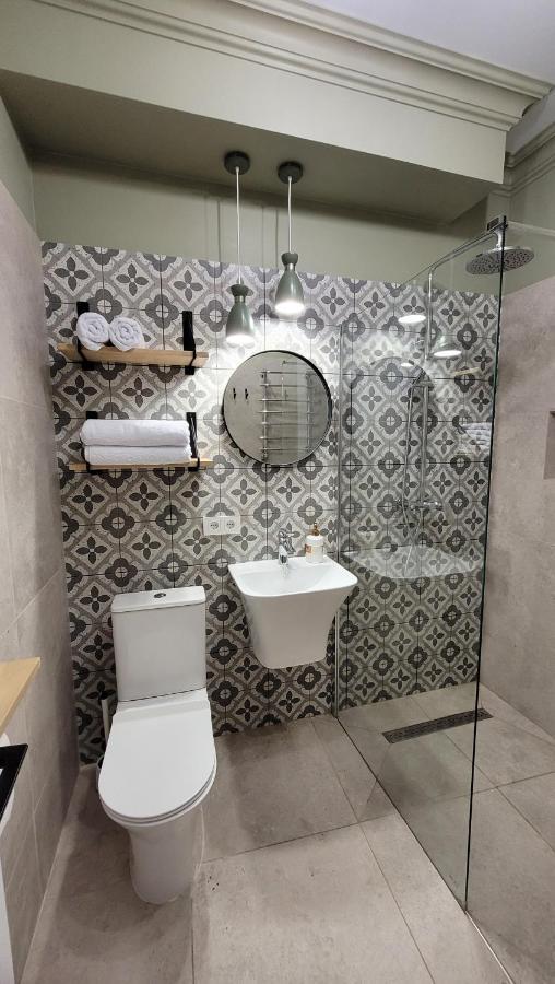 Historical Old City Apartament, Старе Місто , 2 Спальні, Балкон-Тераса, 85 Кв М Kamianets-Podilskyi Luaran gambar